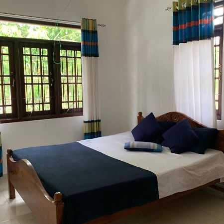 Tranquil Private Villa Near Bentota Beach Exterior photo