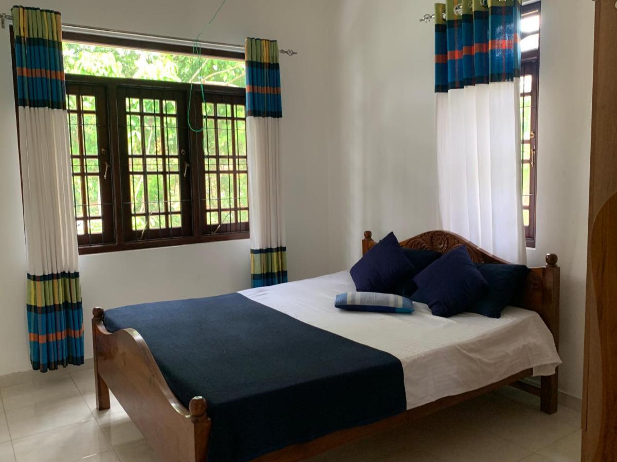 Tranquil Private Villa Near Bentota Beach Exterior photo